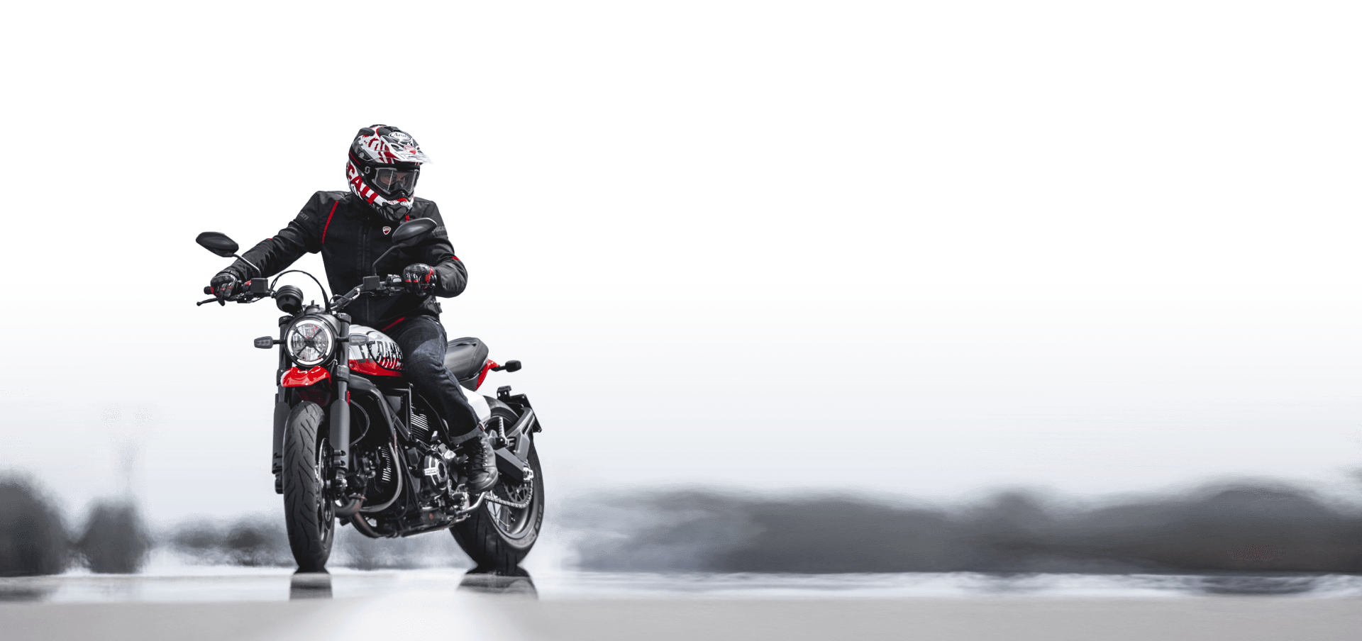 scrambler-ducati-urban-motard-dynamic-video-mobile